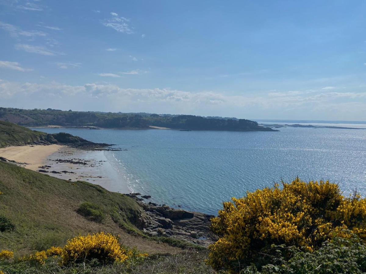 Les Lodges De Beg Leguer - Cote De Granit Rose Lannion Esterno foto
